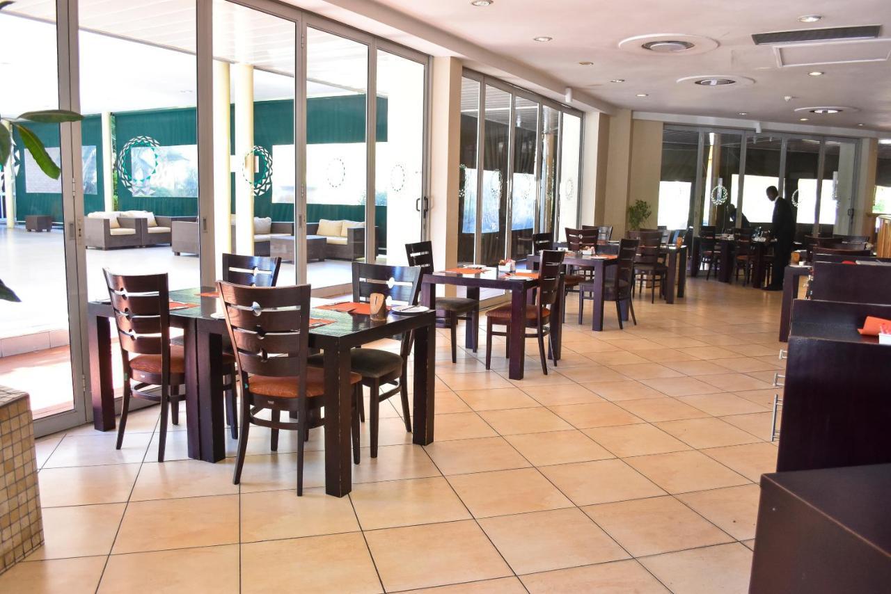 Cresta Lodge Gaborone Eksteriør billede